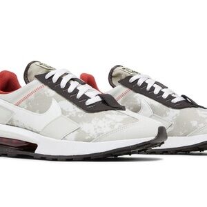 Nike Air Max Pre-Day SE Social FC Sneakers | Light Bone/Summit White/Khaki